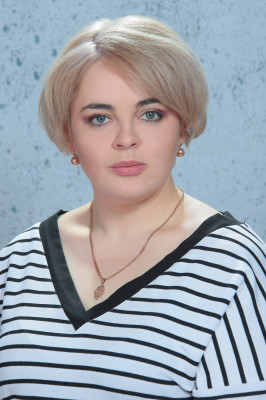 Воспитатель Сухарева Елена Витальевна Воспитатель Сухарева Елена Витальевна